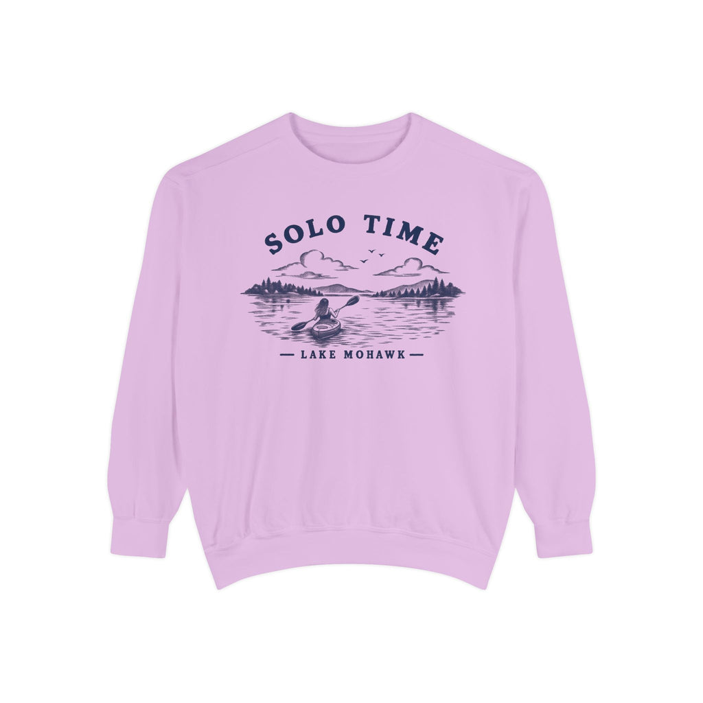 Solo Time Lake Crewneck — Kayaking Graphic Pullover - Shop Lake Mohawk - Orchid / S